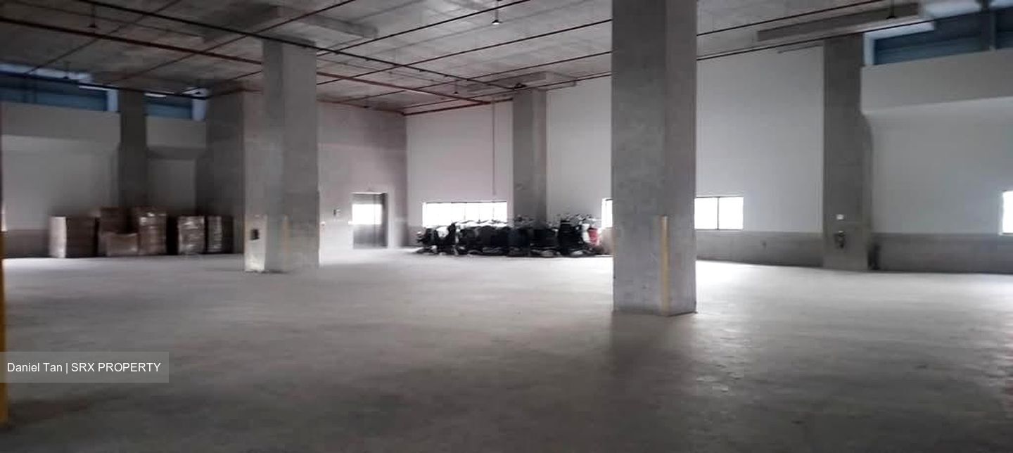 Jalan Terusan (D22), Factory #576103121